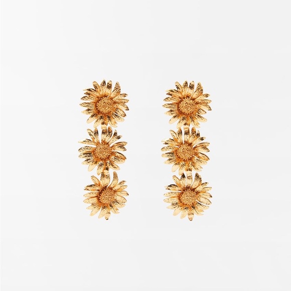 ZARA Daisy Earrings - Picture 2 of 5